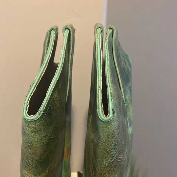 Vegabond Boot Co. The Kingman Turquoise Snip Toe Boot - Picture 9 of 17